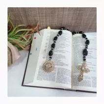 Como usar o marca página religioso na sua Bíblia?