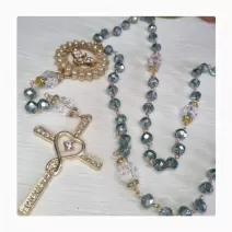 Terço de luxo - um presente especial para você