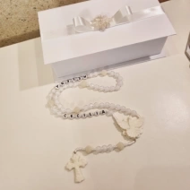 Terço infantil com nome branco Espírito Santo