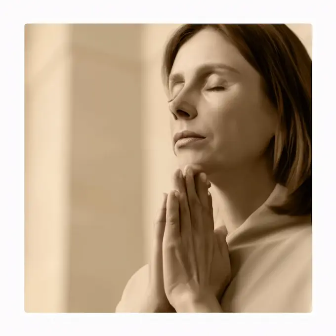 Qual a maneira correta de orar e se conectar com Deus?