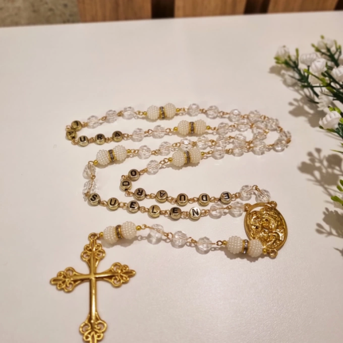 Terço de Cristal Sagrada Família personalizado