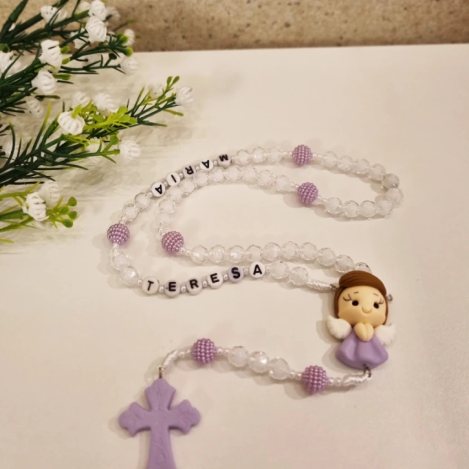 Terço infantil com nome lilás