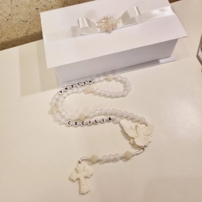 Terço infantil com nome branco Espírito Santo